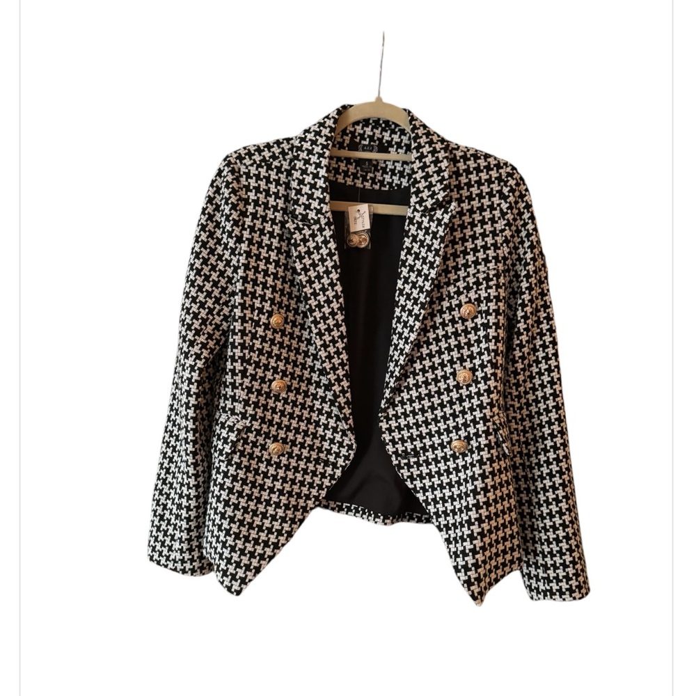 Black and white NWT herringbone blazer
